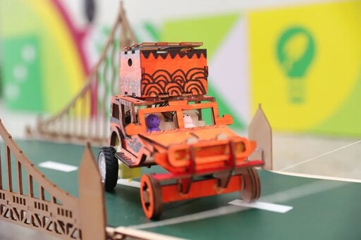 吉普車
